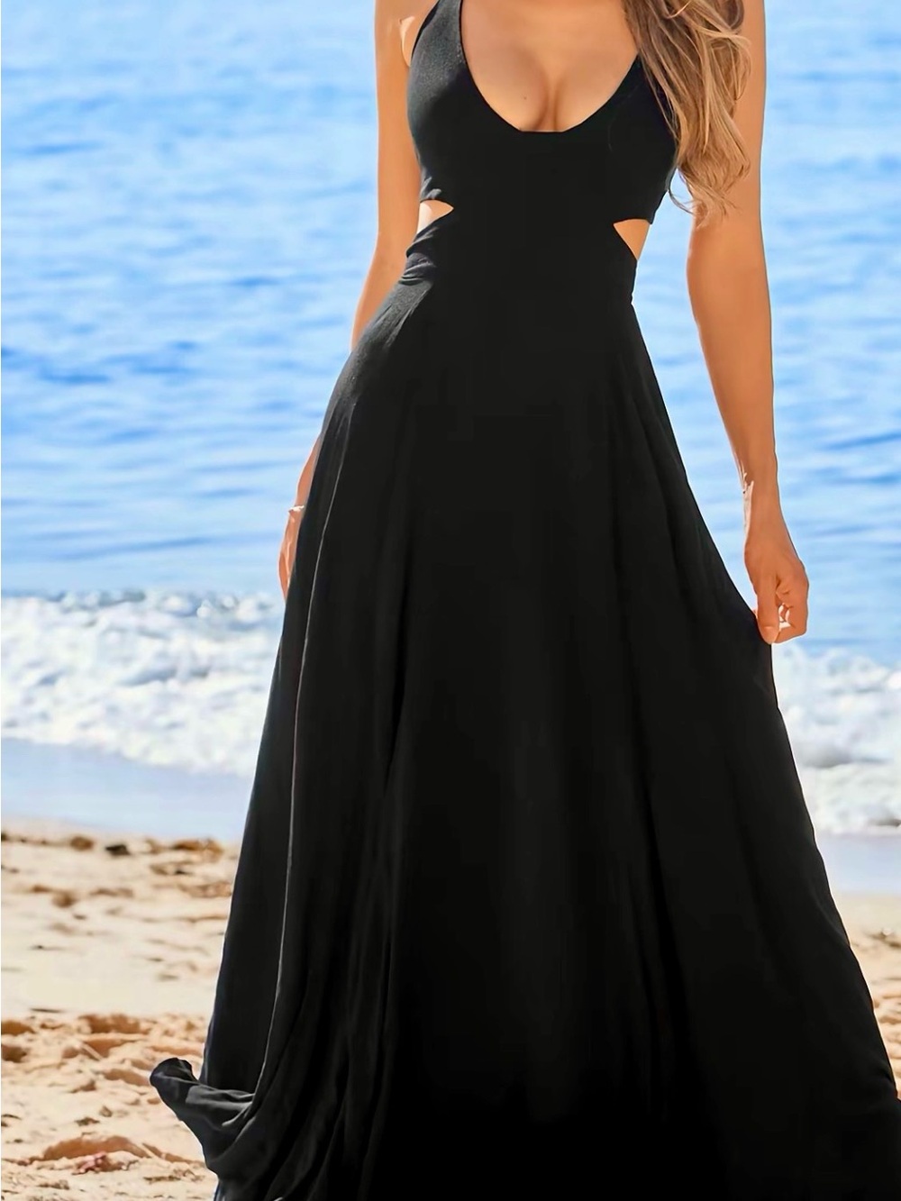 Women's Black Halter Cutout Maxi Dress - Elegant Beach Style - Picture 3 of 6